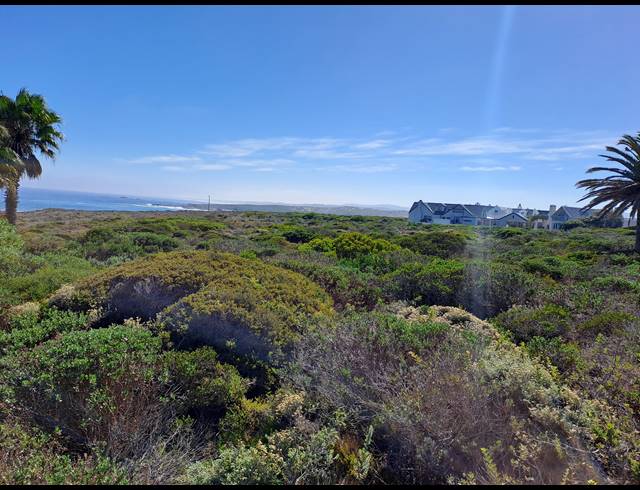 800M² VACANT LAND FOR SALE IN GROTTO BAY
